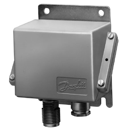 EMP 2 Tlačni merilni pretvornik za ladjedelništvo